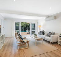 Greenwich Garden Apartment - Accommodation Sunshine Coast