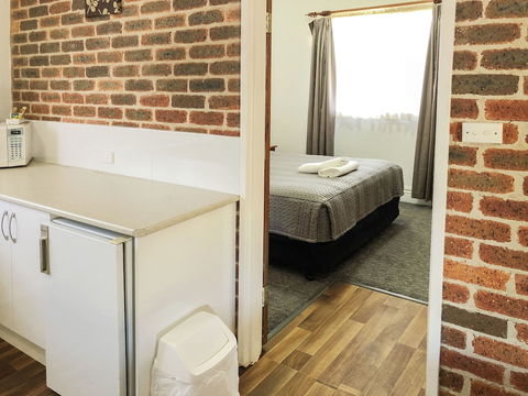 The Leeton Heritage Motor Inn - Accommodation Sunshine Coast 2