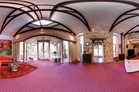 Strathalbyn Gasworks - Accommodation Sunshine Coast 2