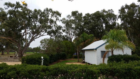 Sunset Villas Cobram - Accommodation Sunshine Coast 2