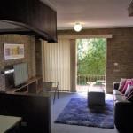 A Furnished Townhouse In Goulburn - Accommodation Sunshine Coast 0
