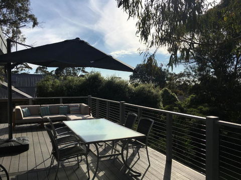 Kookas Retreat - Accommodation Sunshine Coast 1