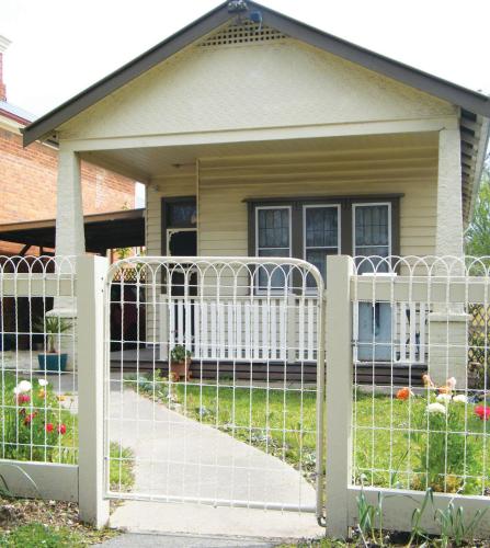 Kookaburra Cottage - Accommodation Sunshine Coast 1