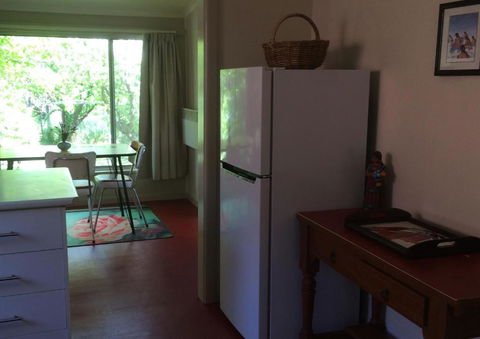 Kookaburra Cottage - Accommodation Sunshine Coast 6