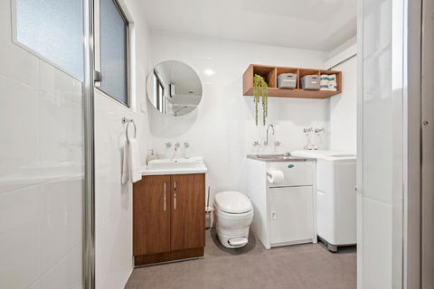 Renmark River Villas & Boats & Bedzzz - Accommodation Sunshine Coast 2