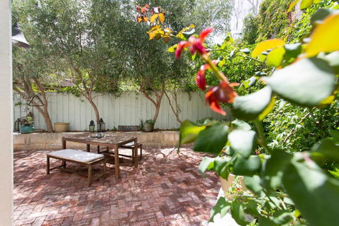 Soloman Street Cottage - Accommodation Sunshine Coast 1