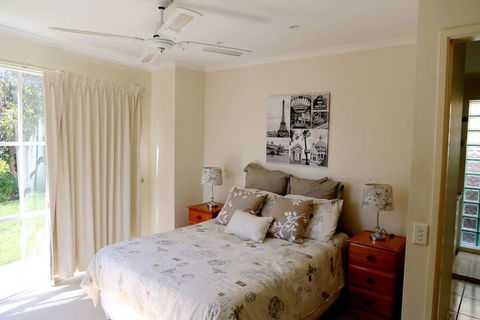 Isle Of Serenity - Accommodation Sunshine Coast 4