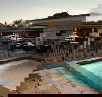New Crossing Place Motel  Apartments - Accommodation Sunshine Coast