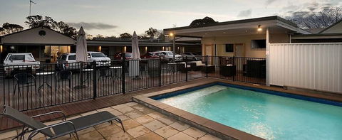 New Crossing Place Motel & Apartments - Accommodation Sunshine Coast 0