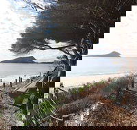 Beachfront Shoal Bay - Accommodation Sunshine Coast