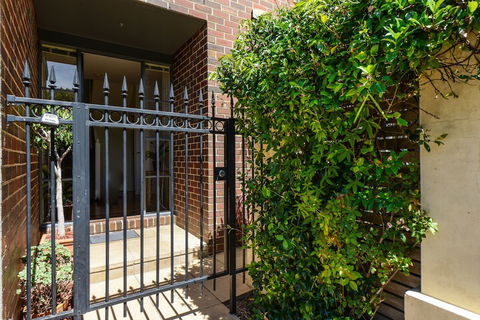 BOUTIQUE STAYS - Brighton Abode - Accommodation Sunshine Coast 1