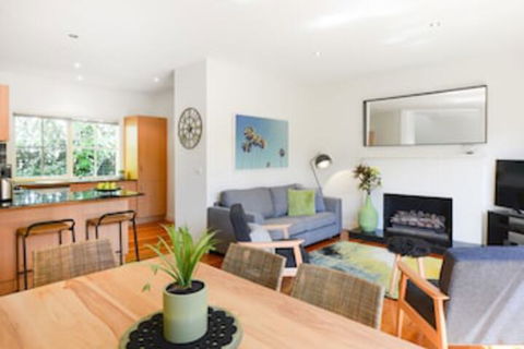 BOUTIQUE STAYS - Brighton Abode - Accommodation Sunshine Coast 0