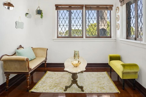 Anville Court - Accommodation Sunshine Coast 4