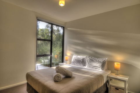 Hazards Rim - Accommodation Sunshine Coast 5