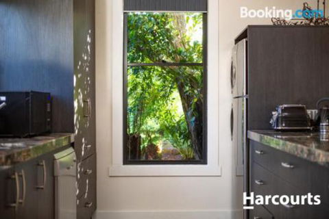 The WeareHouse In Deloraine - Accommodation Sunshine Coast 7