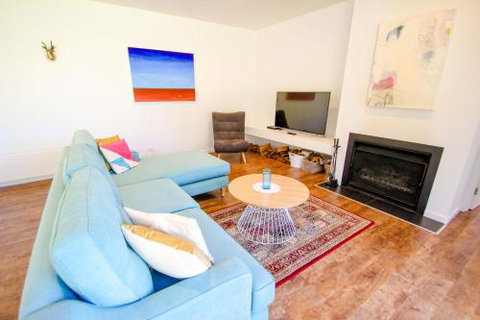 Apex House - Accommodation Sunshine Coast 1