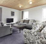 Moose 9 - Accommodation Sunshine Coast