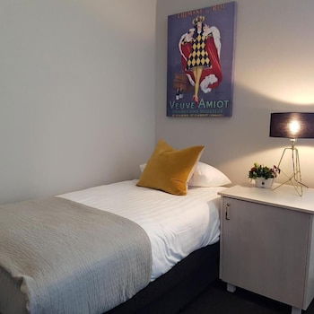 Northern Star Hotel Hamilton - Accommodation Sunshine Coast 2