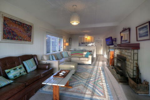 Cove Cottage - Accommodation Sunshine Coast 5