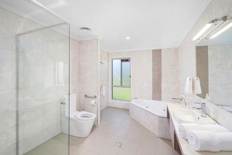 Ironbark Villa 4 - Accommodation Sunshine Coast 1