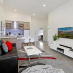 Ironbark Villa 6 - Accommodation Sunshine Coast 0