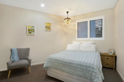 Belle Vue Penthouse At Black Beach - Accommodation Sunshine Coast 4