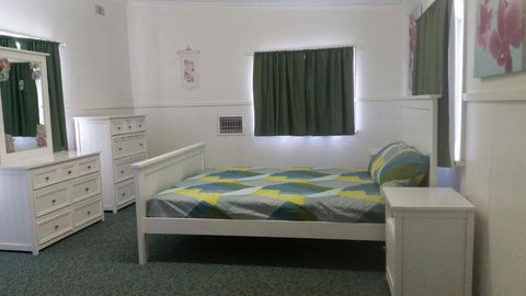 City Holiday Home Mildura - Accommodation Sunshine Coast 4