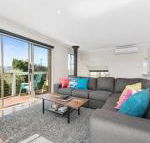 Coral Reef - Accommodation Sunshine Coast