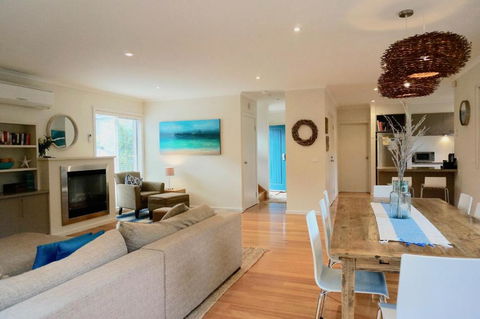 Beachcomber - Accommodation Sunshine Coast 1