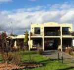 Chateau Bass - Accommodation Sunshine Coast