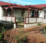 Belle Cottage - Accommodation Sunshine Coast