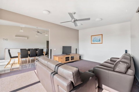 Amaroo - Accommodation Sunshine Coast 2