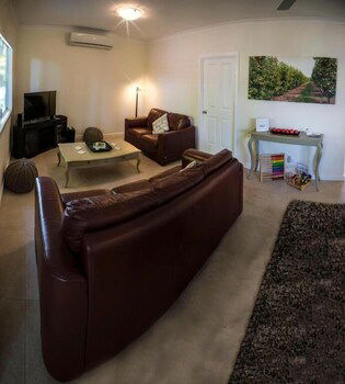 Farview Guest Accommodation - Accommodation Sunshine Coast 1