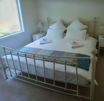 Farview Guest Accommodation - Accommodation Sunshine Coast 0