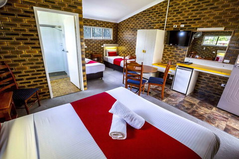 Apple & Grape Motel - Accommodation Sunshine Coast 3