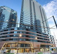 Melbourne Docklands Luxury Seaview Apartment - Accommodation Sunshine Coast