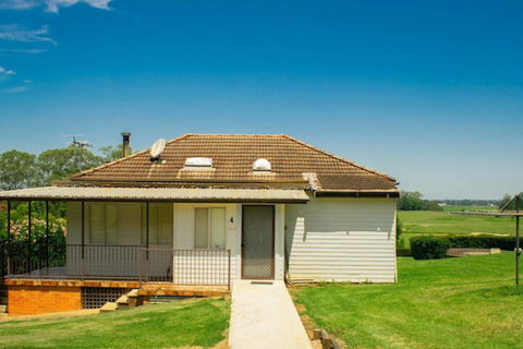 High View Cottage - Accommodation Sunshine Coast 2