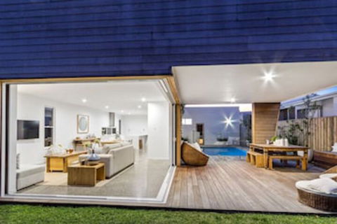 Luxe House Tweed Coast Holidays Ã‚ - Accommodation Sunshine Coast 0