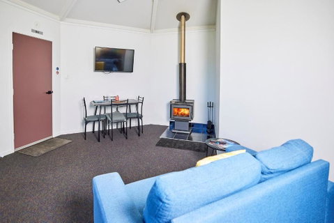 Namar Yurt - Accommodation Sunshine Coast 4