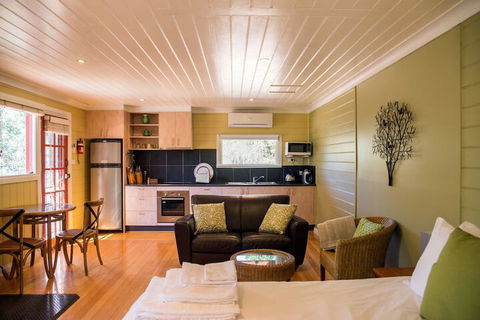 Avalon Private Spa Villa - Adults Only - Accommodation Sunshine Coast 2