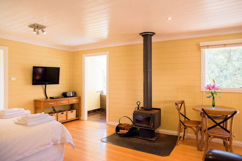 Avalon Private Spa Villa - Adults Only - Accommodation Sunshine Coast 3