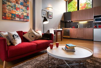 Swiss Mt Villa 5 Balneo - Accommodation Sunshine Coast 0