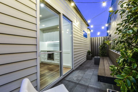 Aloha Luxury Central Apartments - Accommodation Sunshine Coast 5
