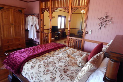 R On The Downs BnB & Spa Cottages - Accommodation Sunshine Coast 4