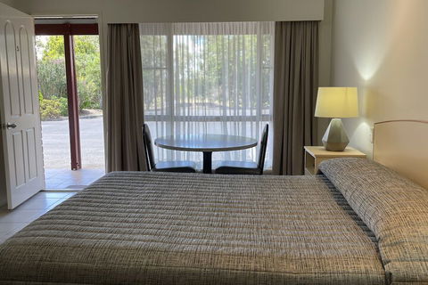 Crows Nest Motel - Accommodation Sunshine Coast 7