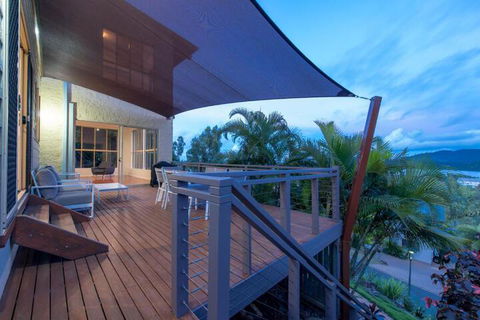 The Power House Airlie Beach - Accommodation Sunshine Coast 6