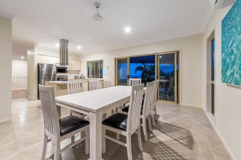 The Power House Airlie Beach - Accommodation Sunshine Coast 2