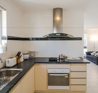 Cosy Murdoch Home - Accommodation Sunshine Coast