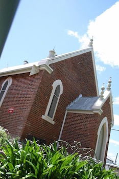Henry's Quirindi - Accommodation Sunshine Coast 2