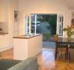 The Yellow Daisy - Accommodation Sunshine Coast